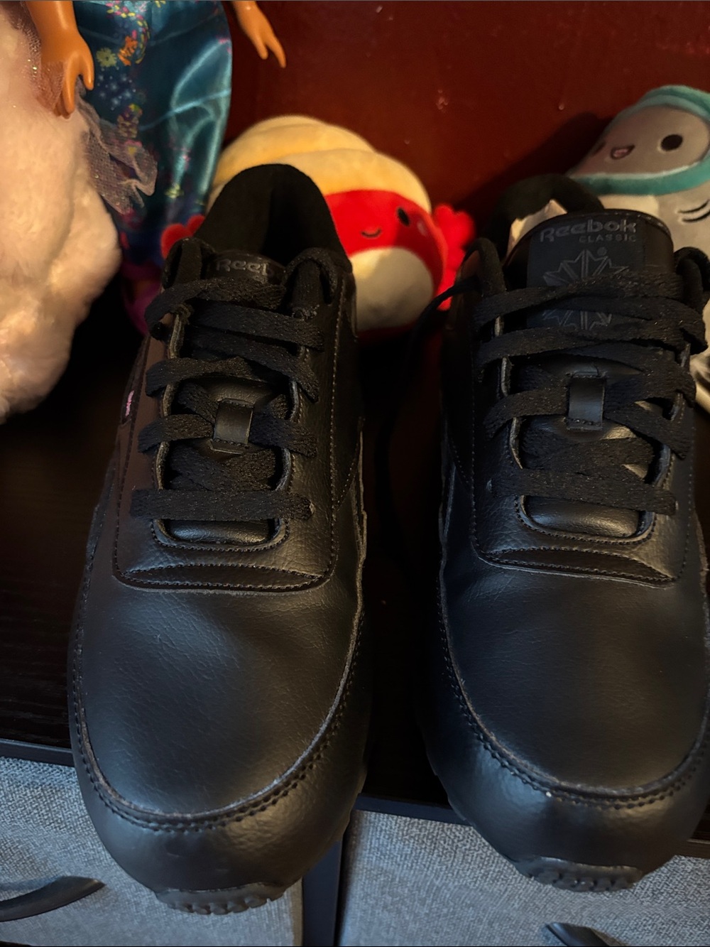 Reebok Black Leather Men's Low-Top Sneakers